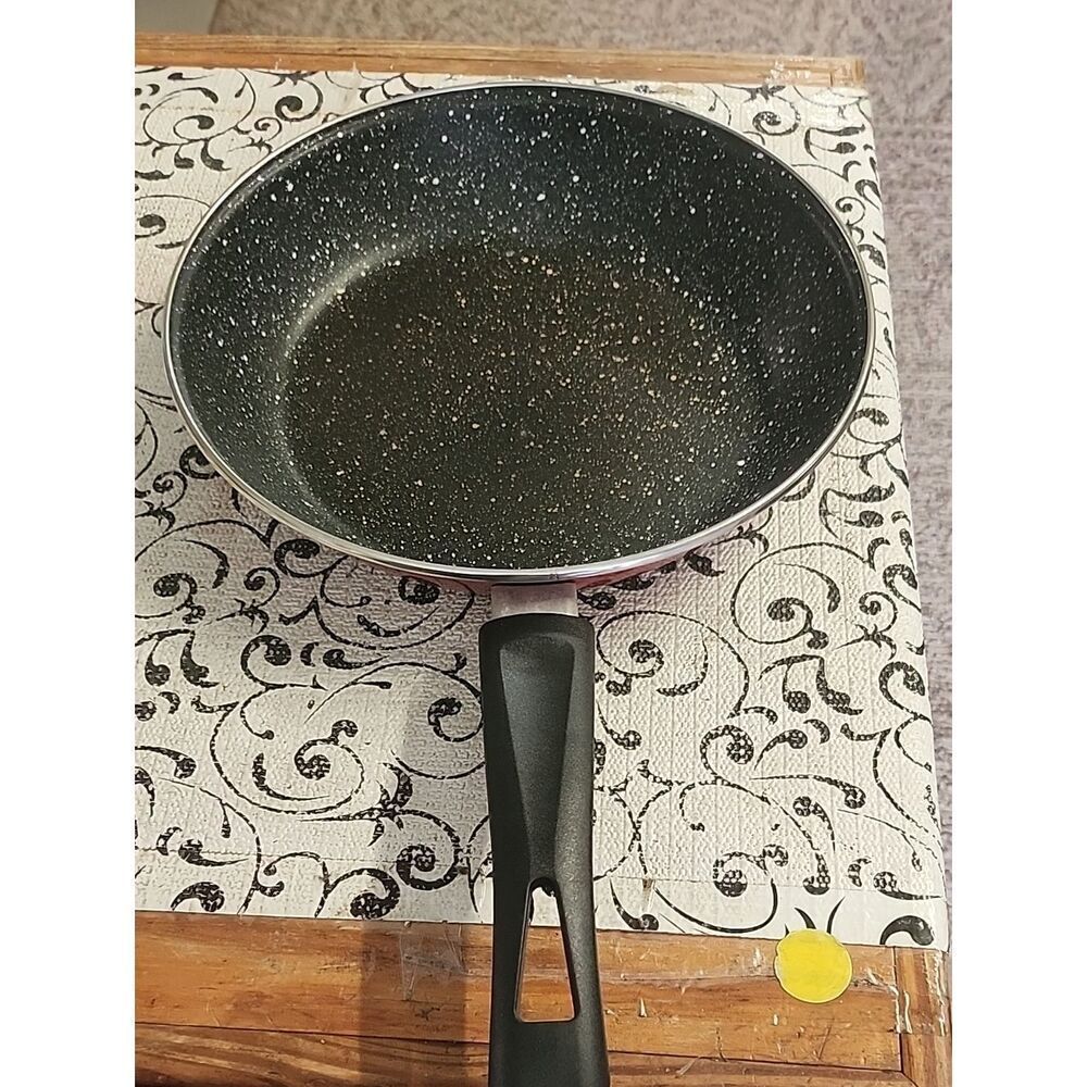 Vasconia Enamel on Steel Frying Pan